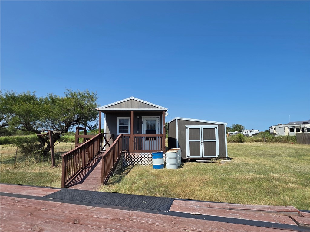 1401 Fm 1069 Property Photo 9