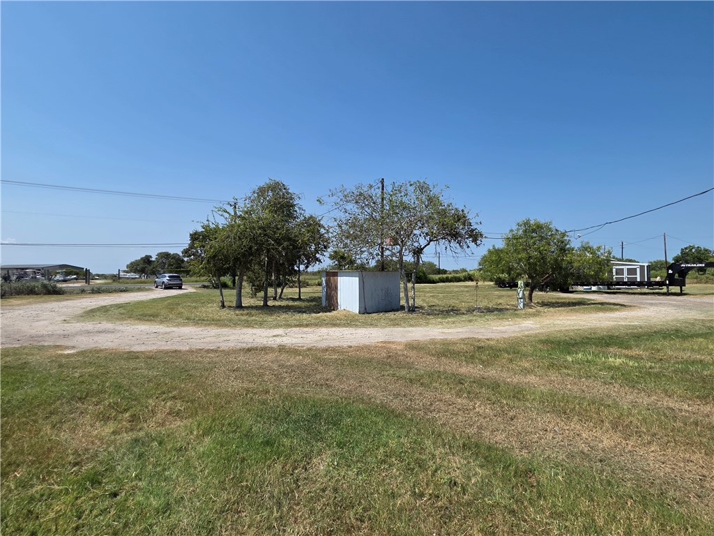 1401 Fm 1069 Property Photo 43