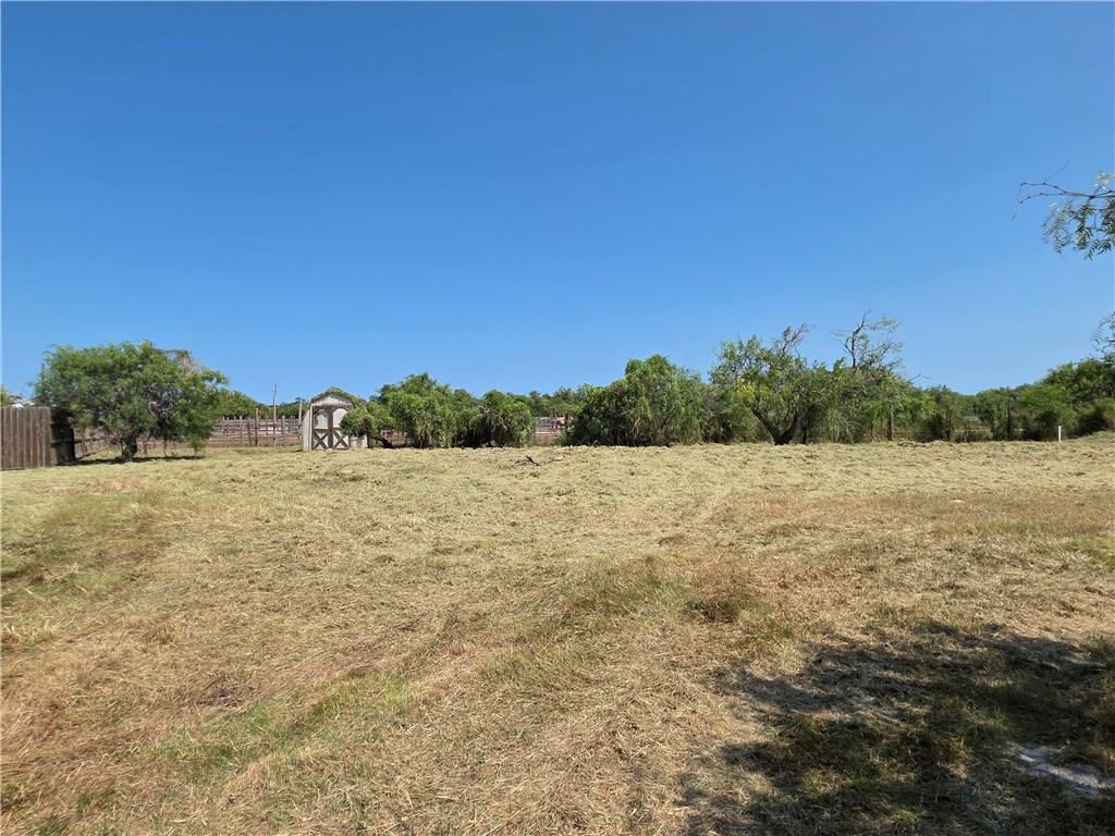 1401 Fm 1069 Property Photo 44