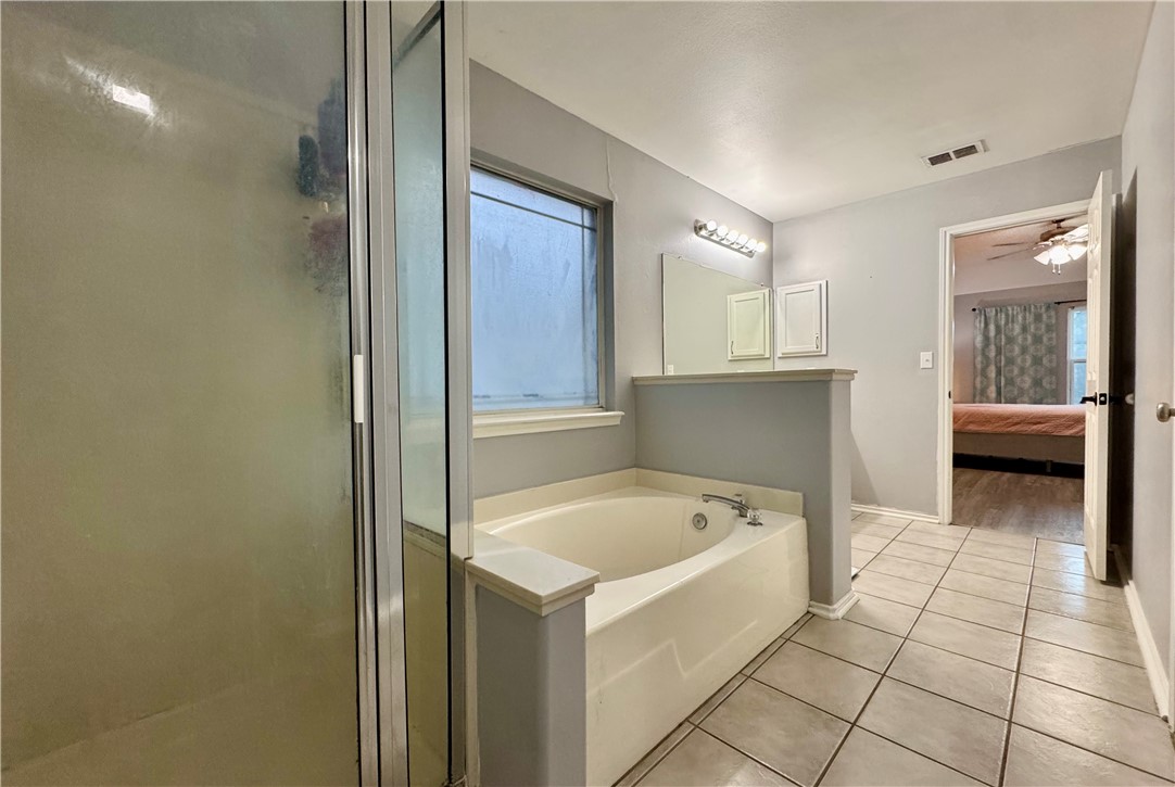 2111 Bay Breeze Property Photo 17