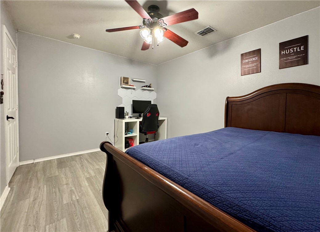 2111 Bay Breeze Property Photo 25