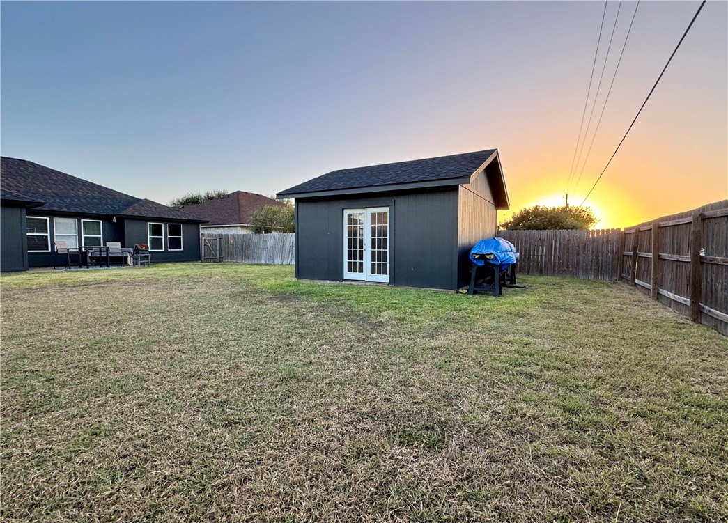 2111 Bay Breeze Property Photo 33