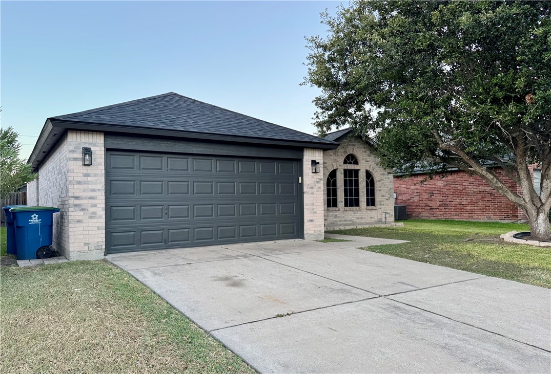 2111 Bay Breeze Property Photo 38