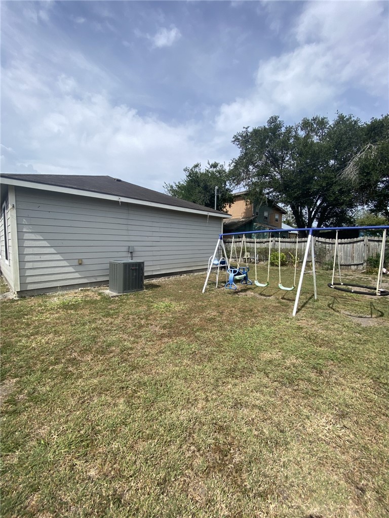 502 Gardenia St Property Photo 20
