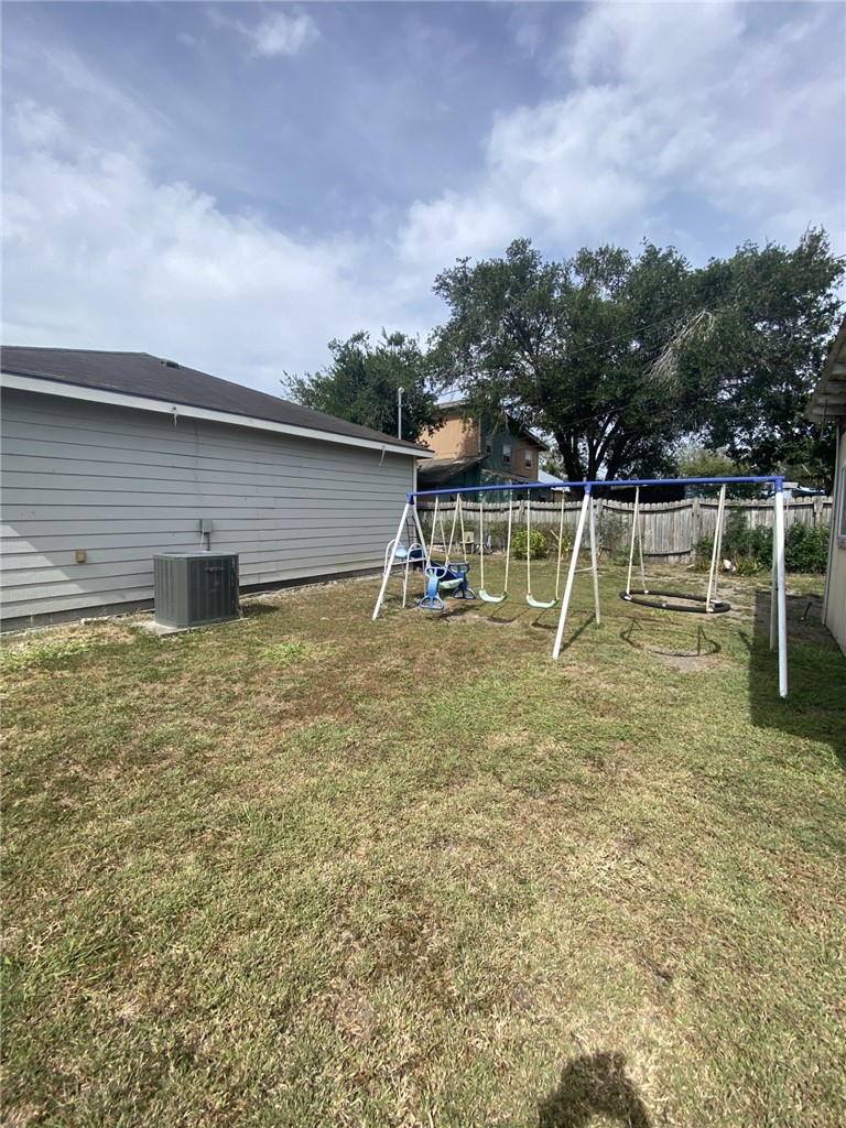 502 Gardenia St Property Photo 25