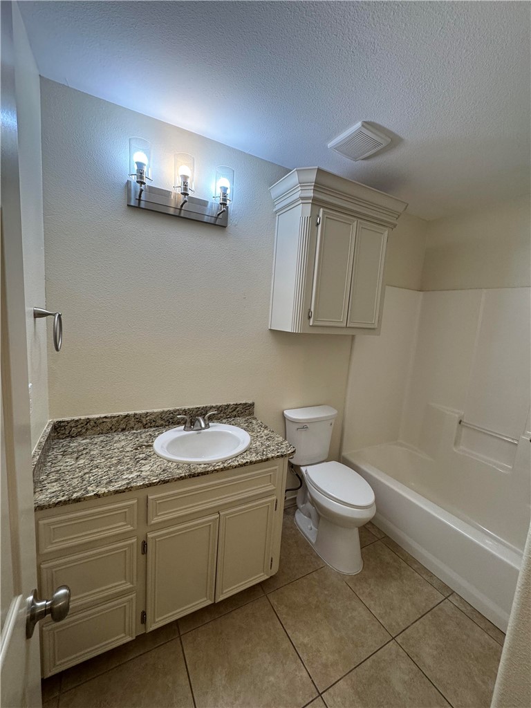 100 Moss Property Photo 8