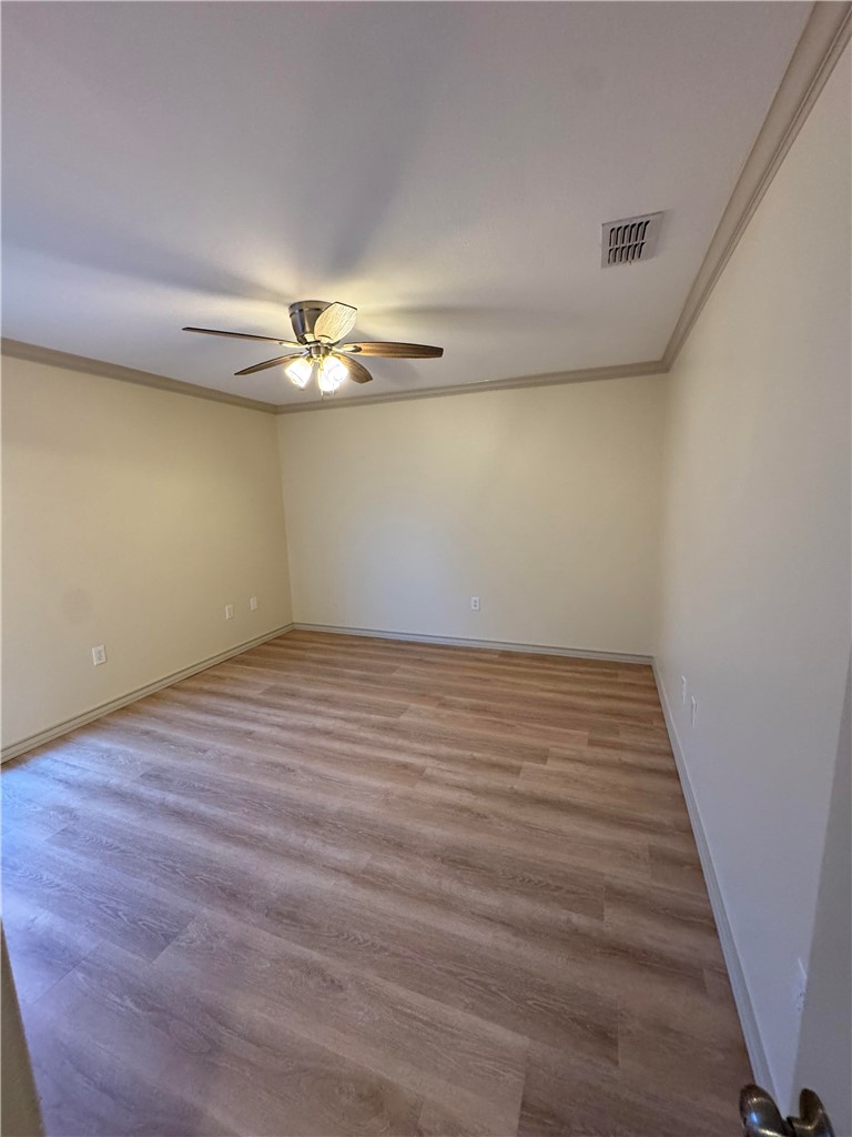 100 Moss Property Photo 22