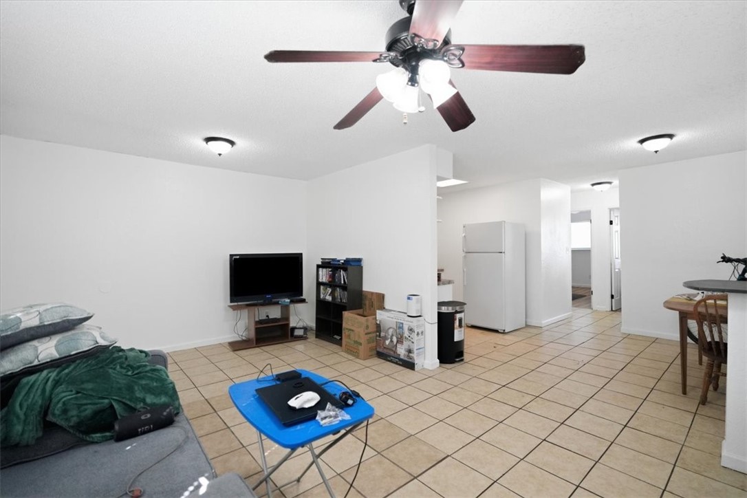 2701 Nemec St Property Photo 25