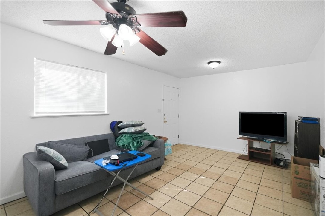 2701 Nemec St Property Photo 26