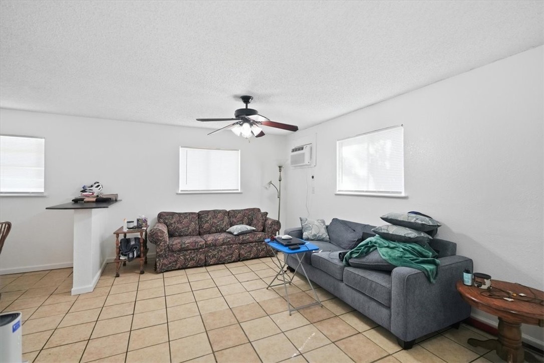 2701 Nemec St Property Photo 29