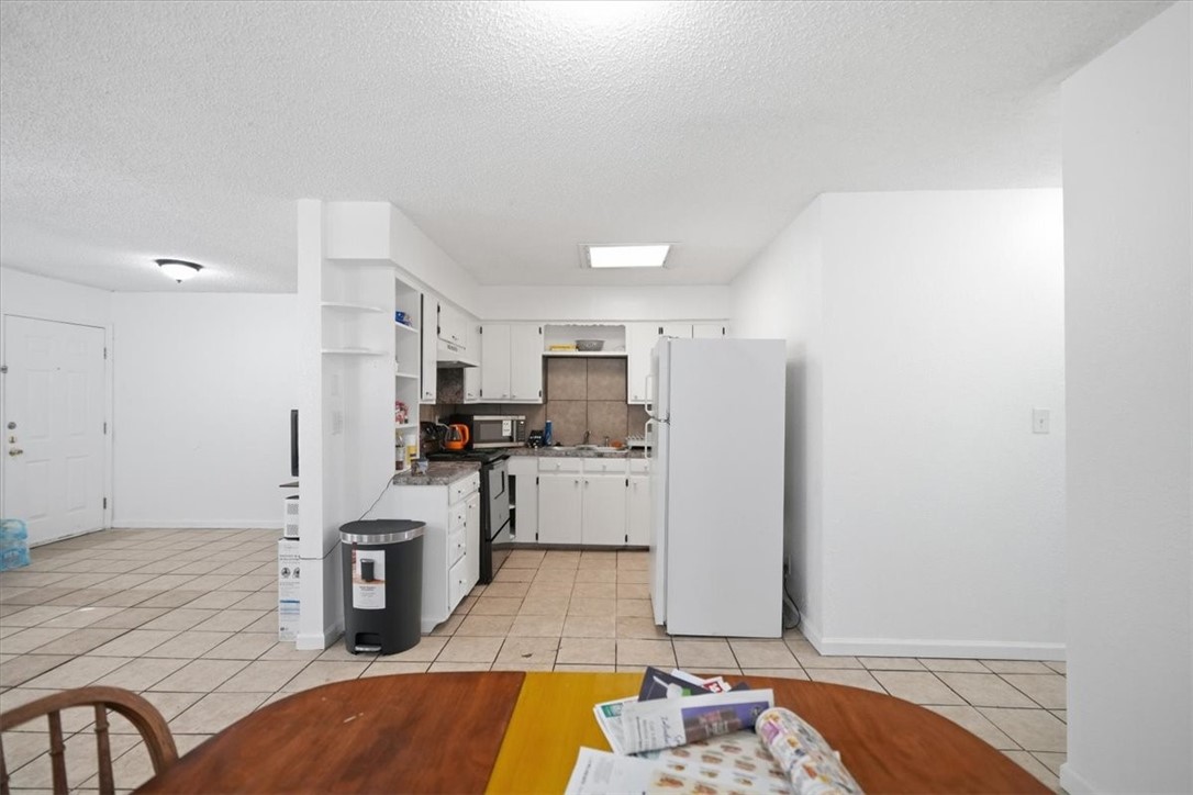 2701 Nemec St Property Photo 30