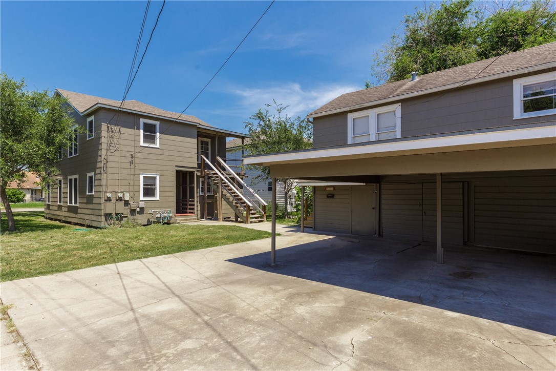 2801 Austin St C Property Photo 19