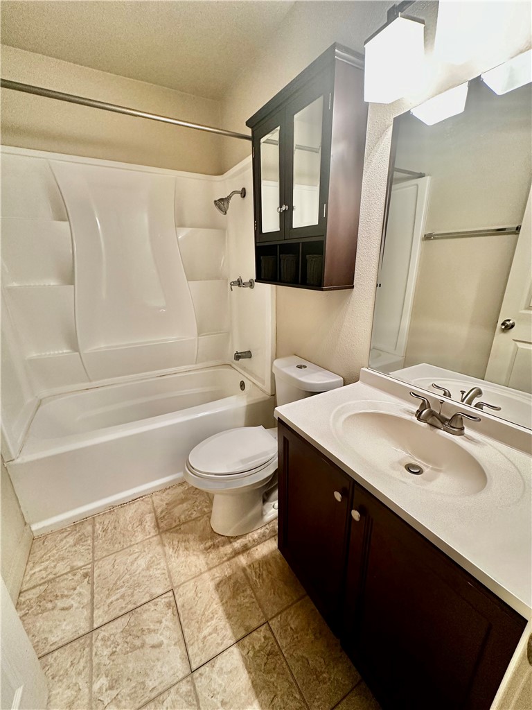 4922 Monitor St Property Photo 13