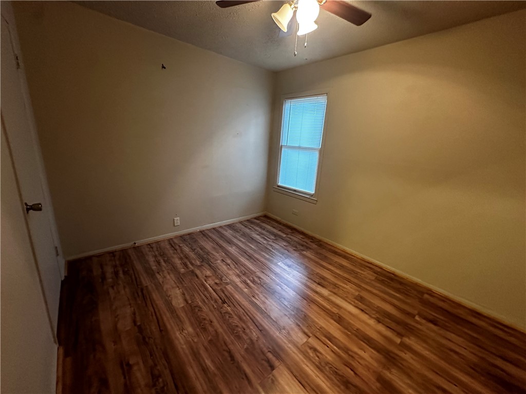 4922 Monitor St Property Photo 15