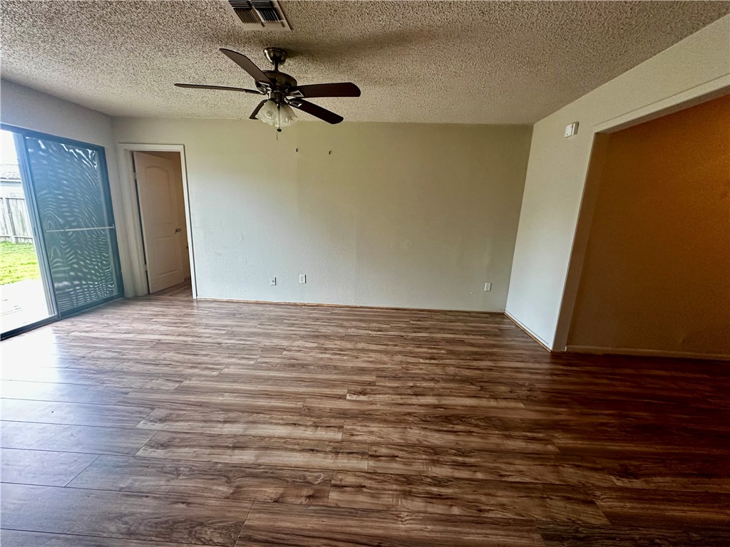 4922 Monitor St Property Photo 20
