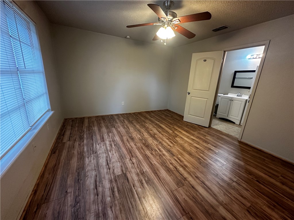 4922 Monitor St Property Photo 21