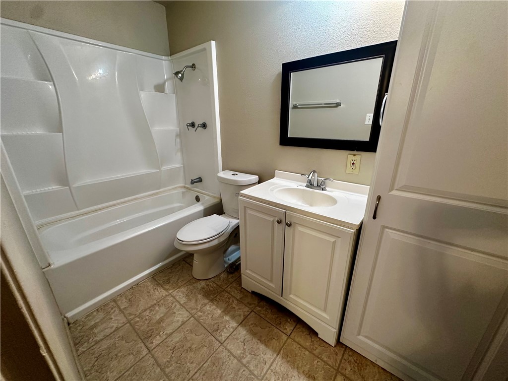 4922 Monitor St Property Photo 22