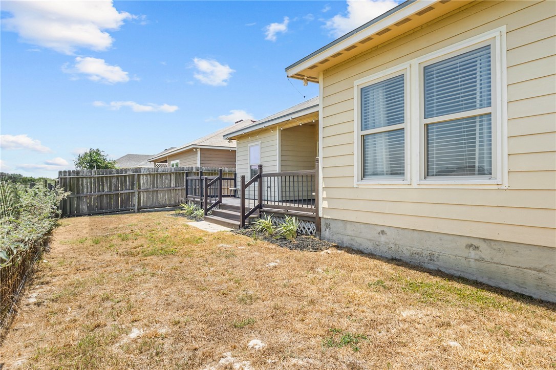 2118 Retta Dr Property Photo 22