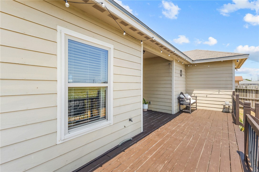 2118 Retta Dr Property Photo 24