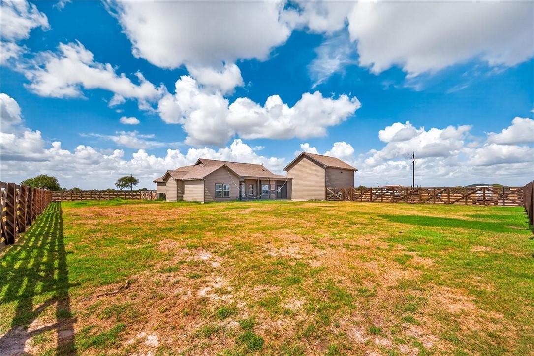 6456 Fm 624 Property Photo 35