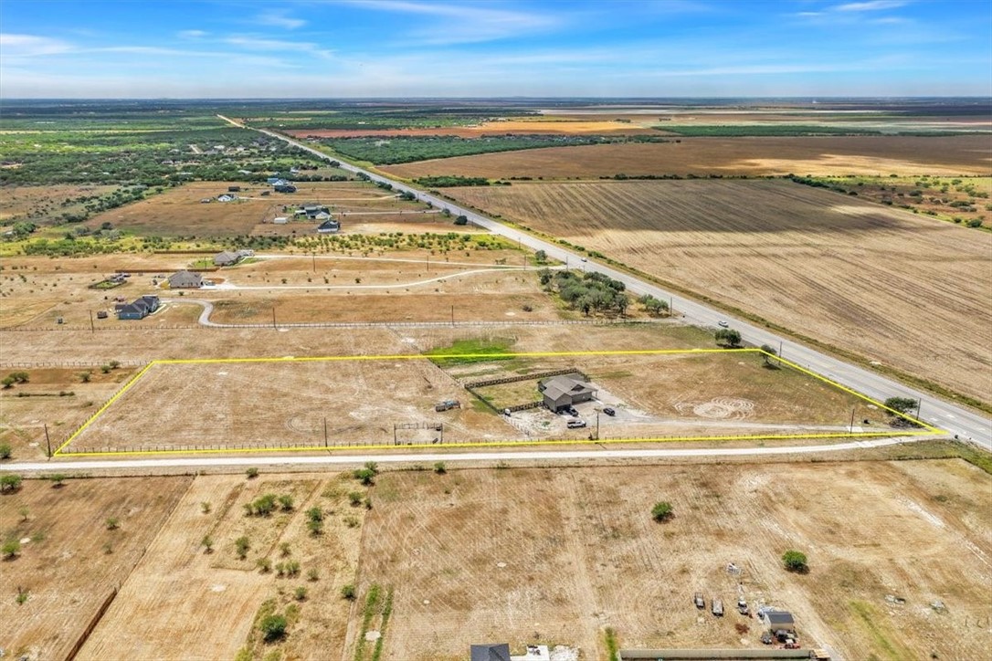 6456 Fm 624 Property Photo 38