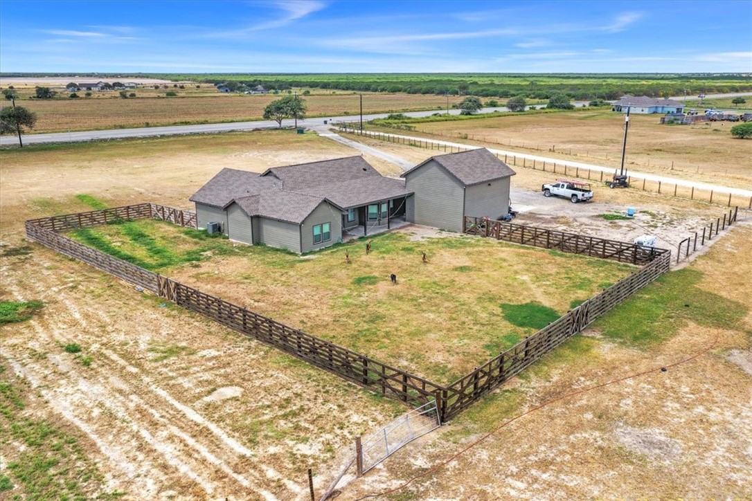 6456 Fm 624 Property Photo 39