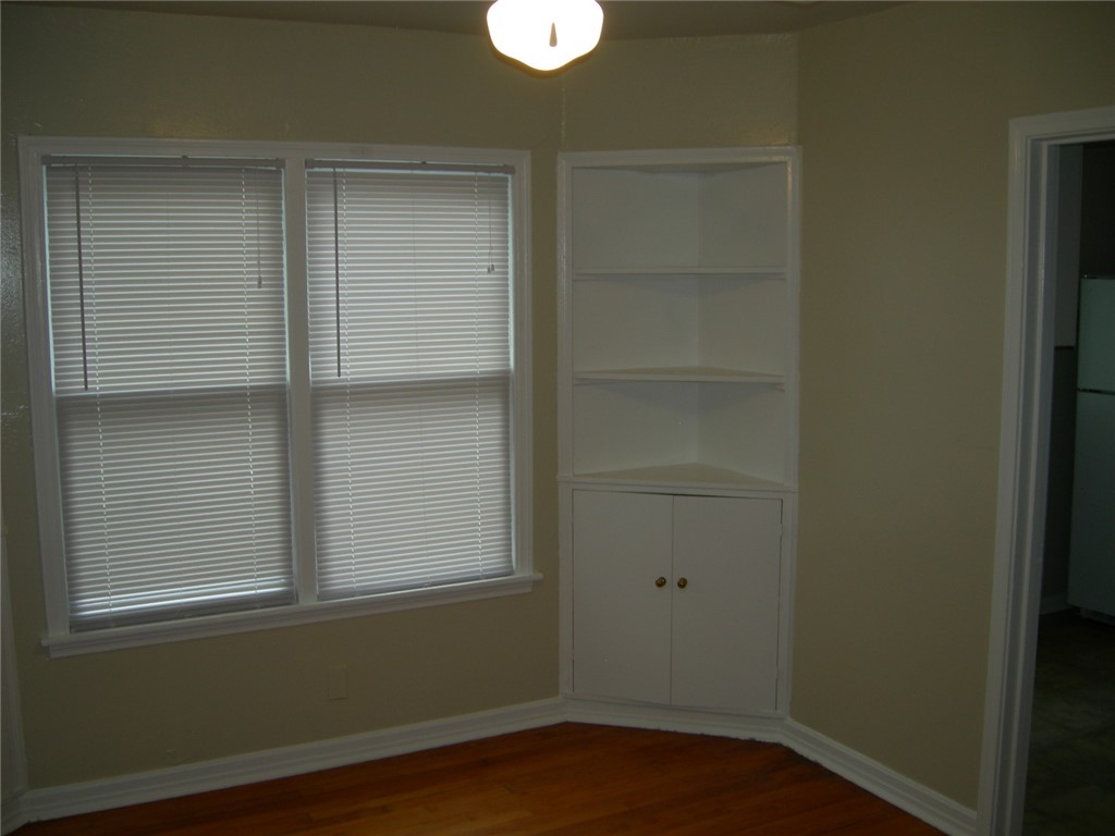 2801 Lawnview St Property Photo 16