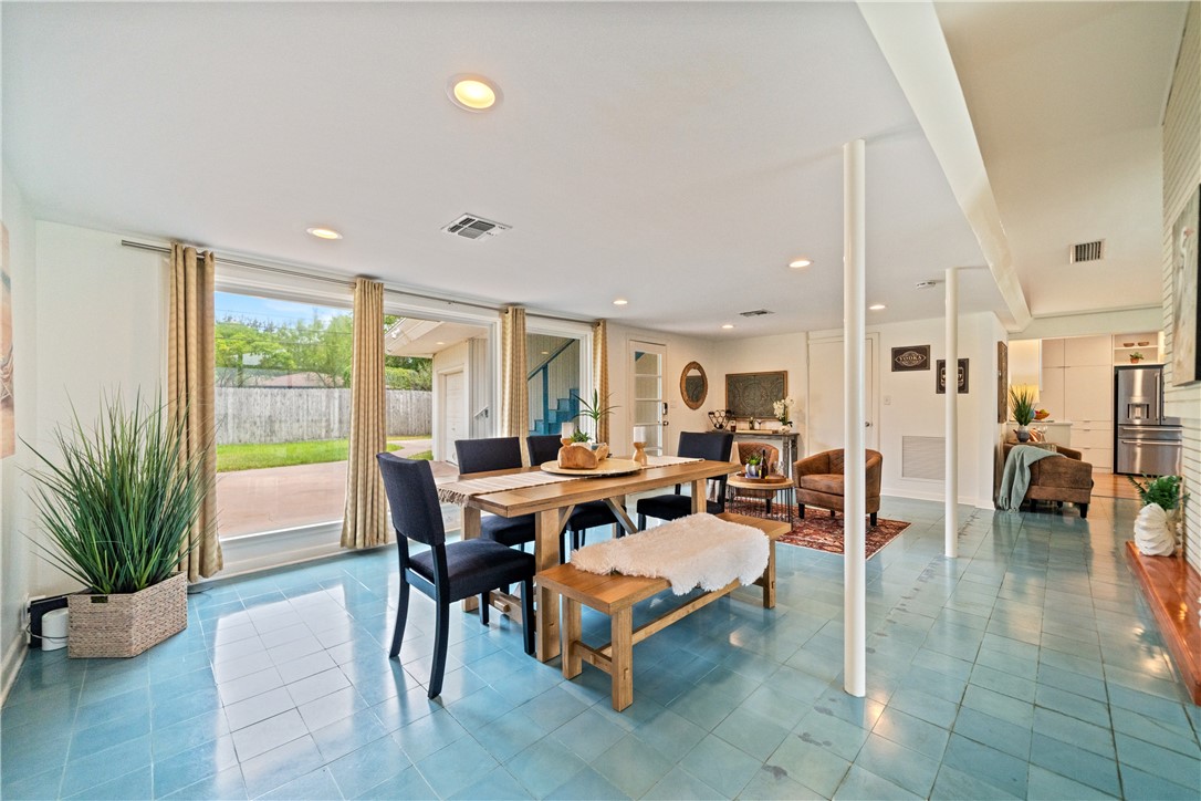 353 Bermuda Pl Property Photo 20