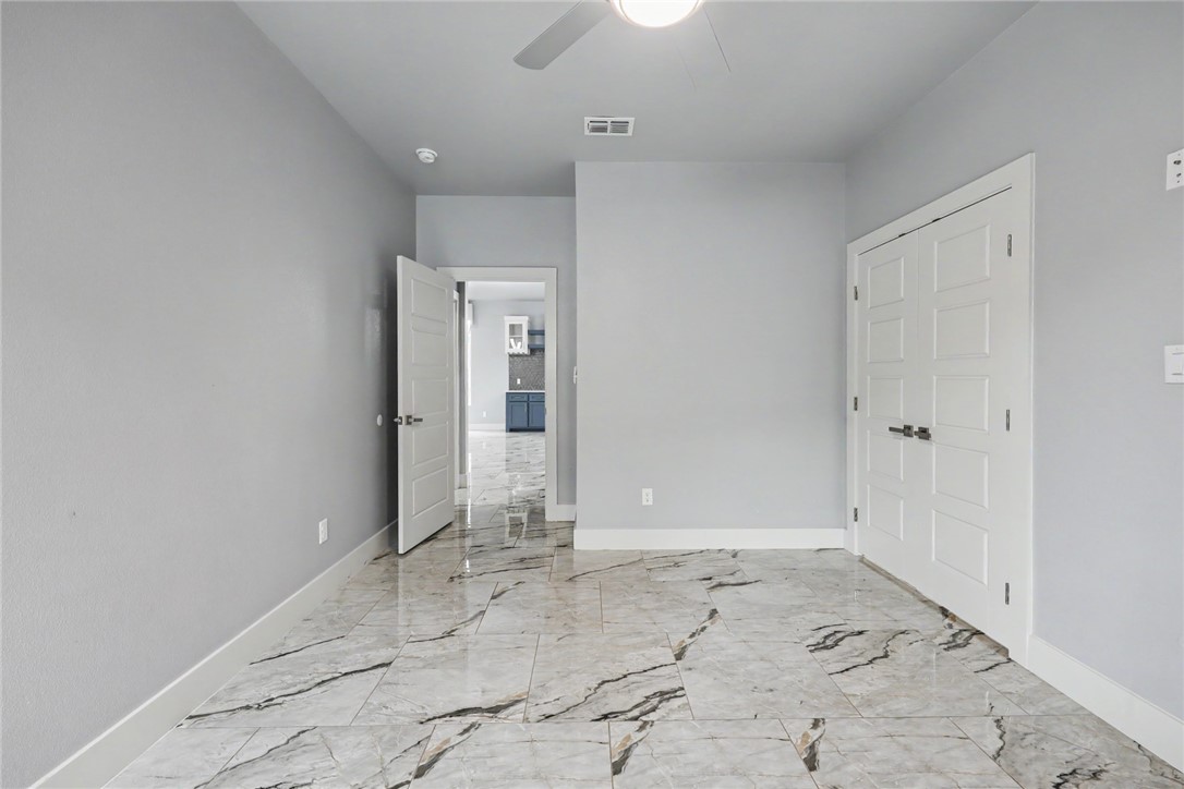 2610 Lady Andrea Dr Property Photo 22