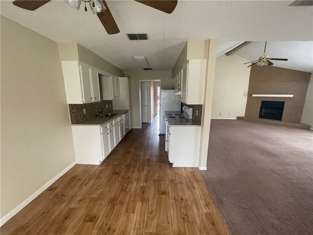 5217 Tartan Dr Property Photo 6