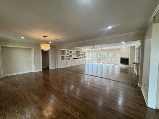 155 Santa Barbara St Property Photo 8