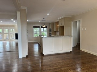 155 Santa Barbara St Property Photo 14