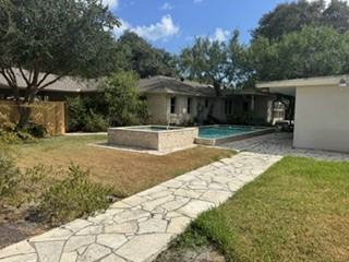 155 Santa Barbara St Property Photo 37