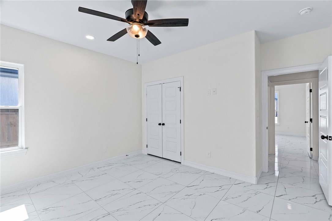7830 Leylah Dr Property Photo 20