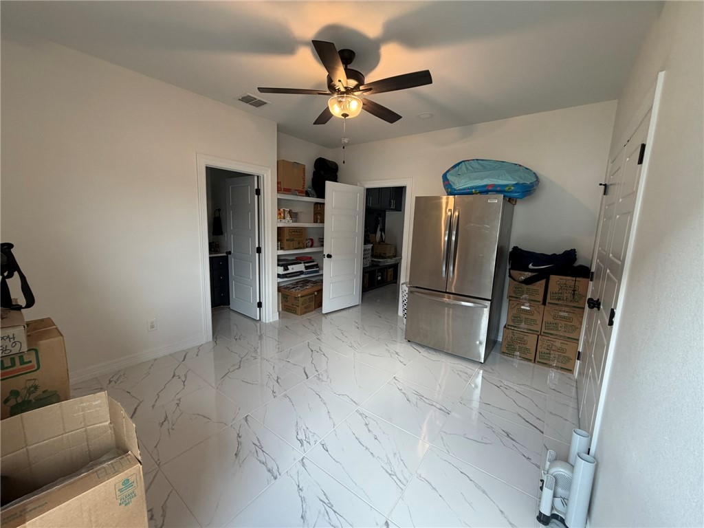7830 Leylah Dr Property Photo 23