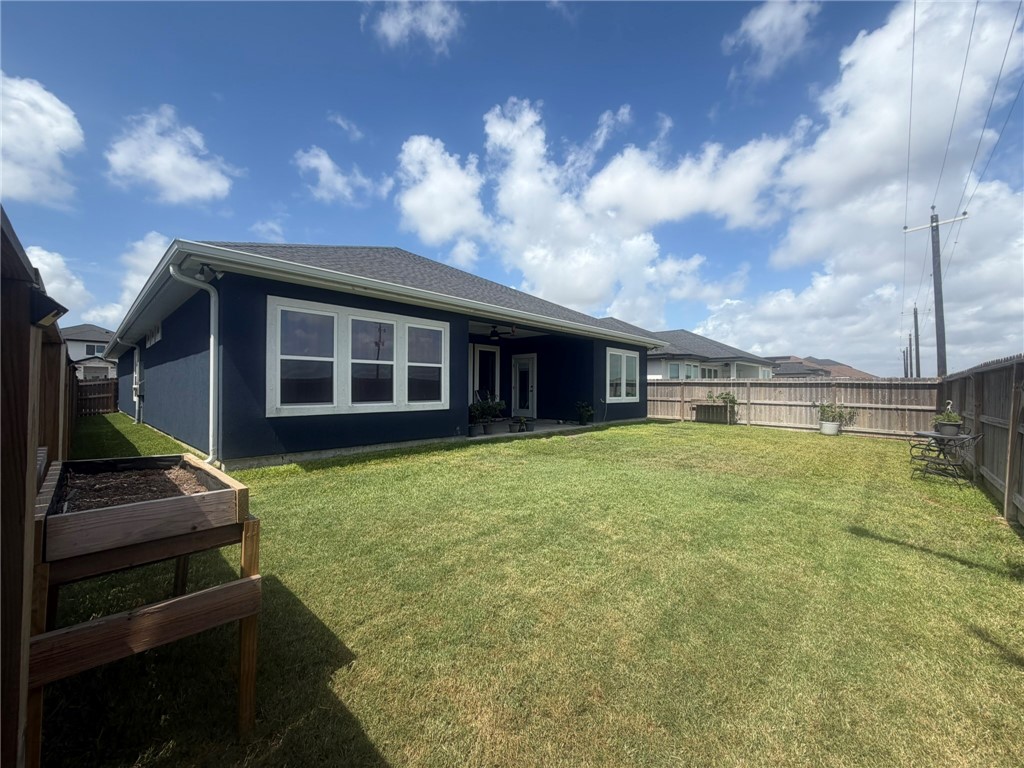 7830 Leylah Dr Property Photo 26