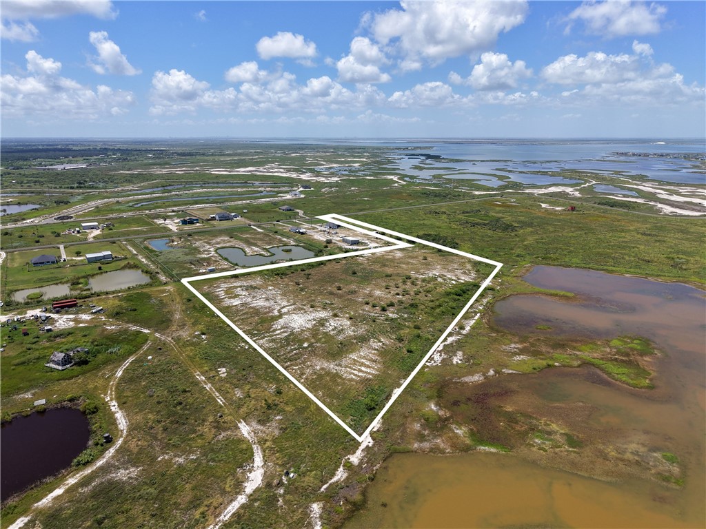 329 Cape Velero Dr Property Photo 5