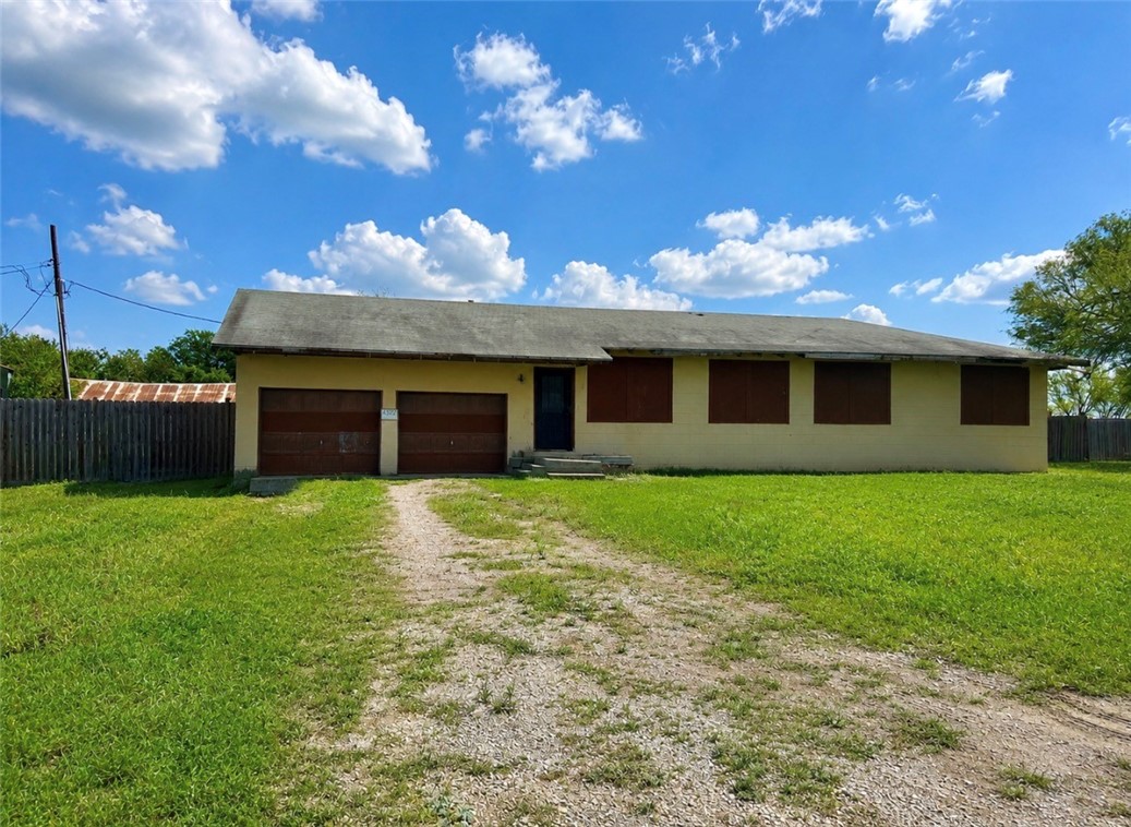 4522 County Road 52 Property Photo 1