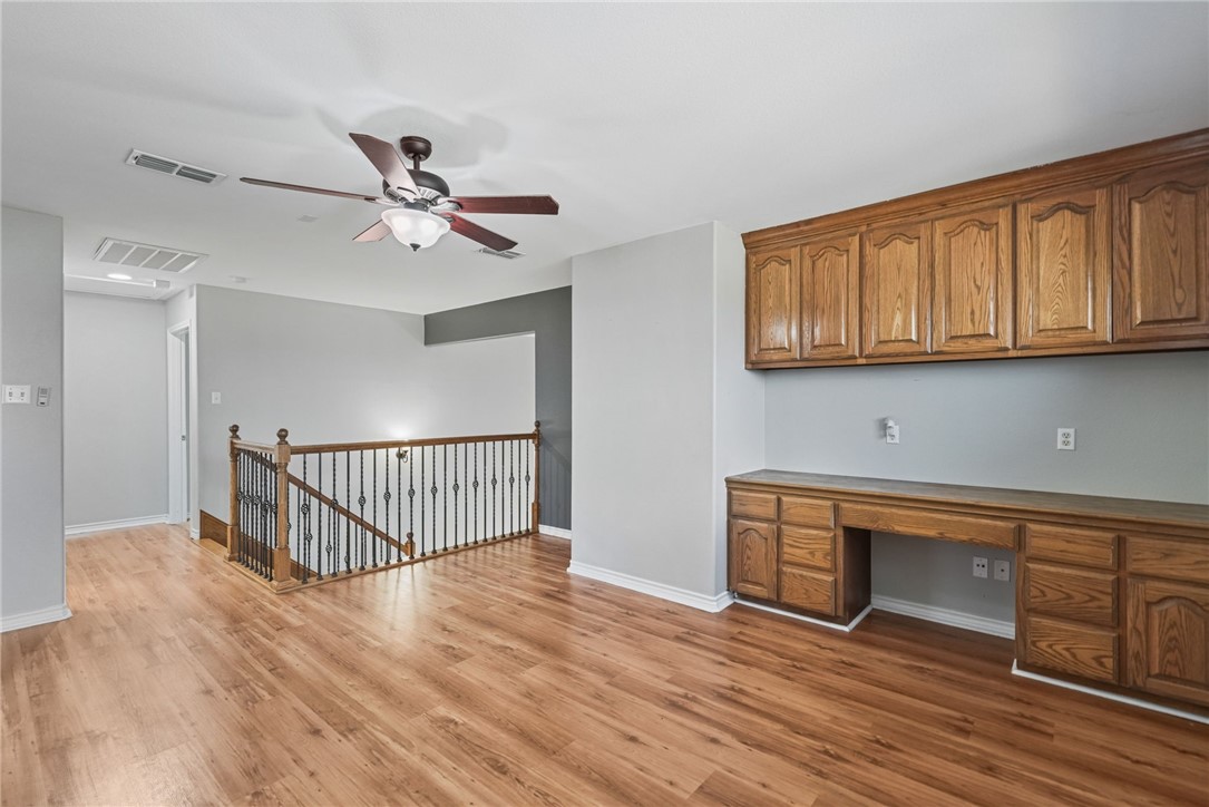 4525 Barnard Dr Property Photo 28