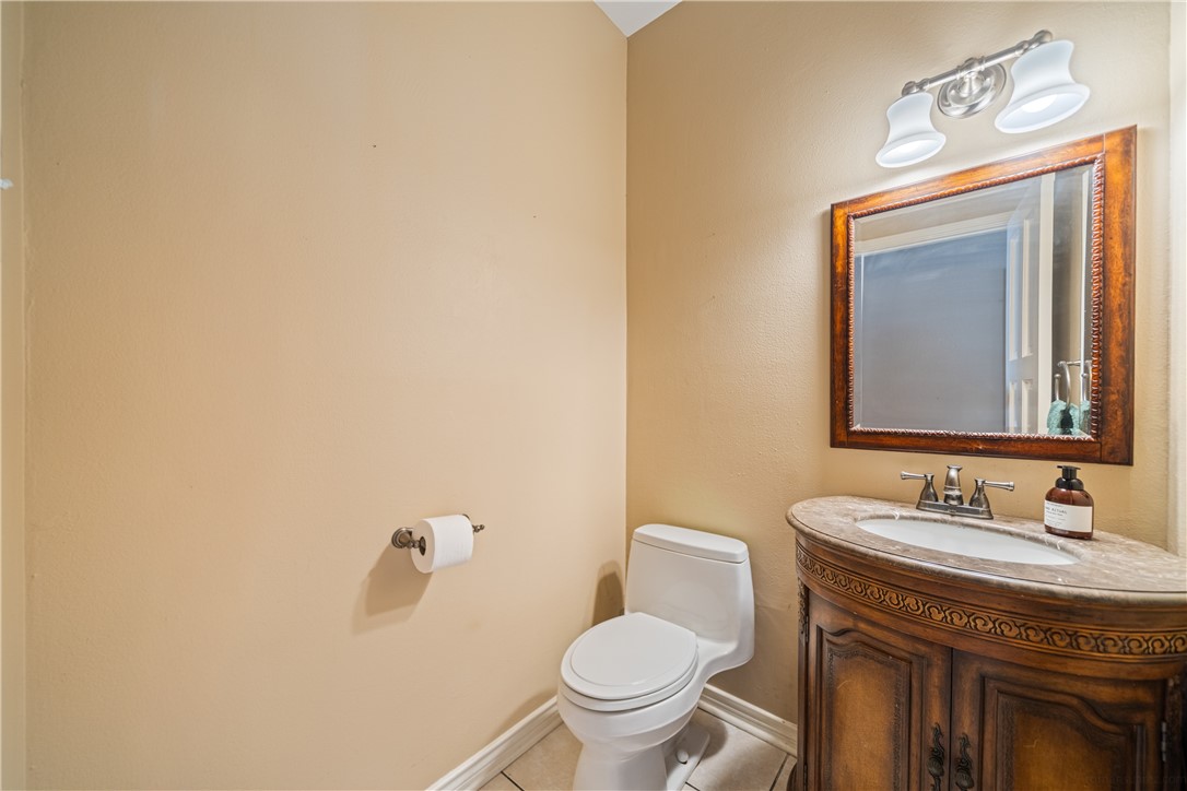 7402 Lugano Dr Property Photo 8