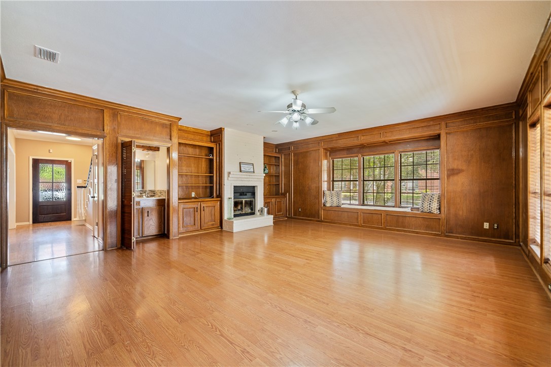 7402 Lugano Dr Property Photo 10