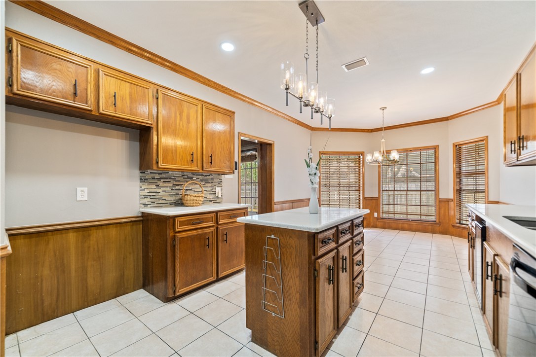 7402 Lugano Dr Property Photo 18