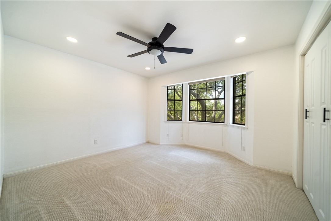 7402 Lugano Dr Property Photo 31