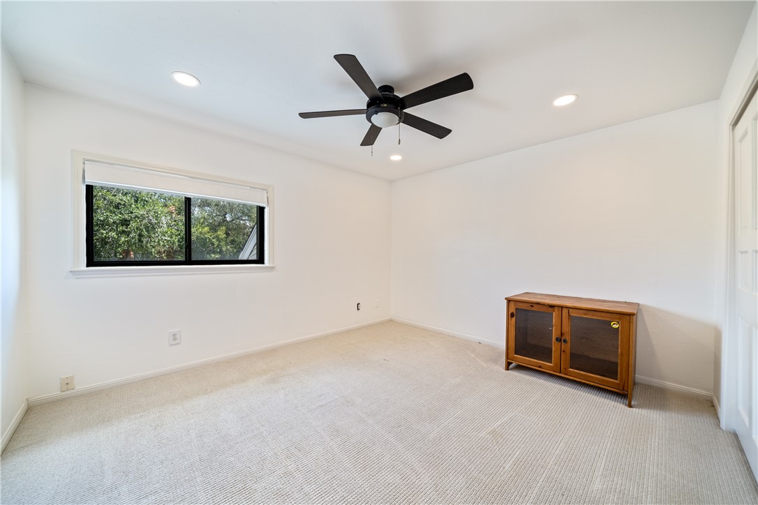 7402 Lugano Dr Property Photo 34
