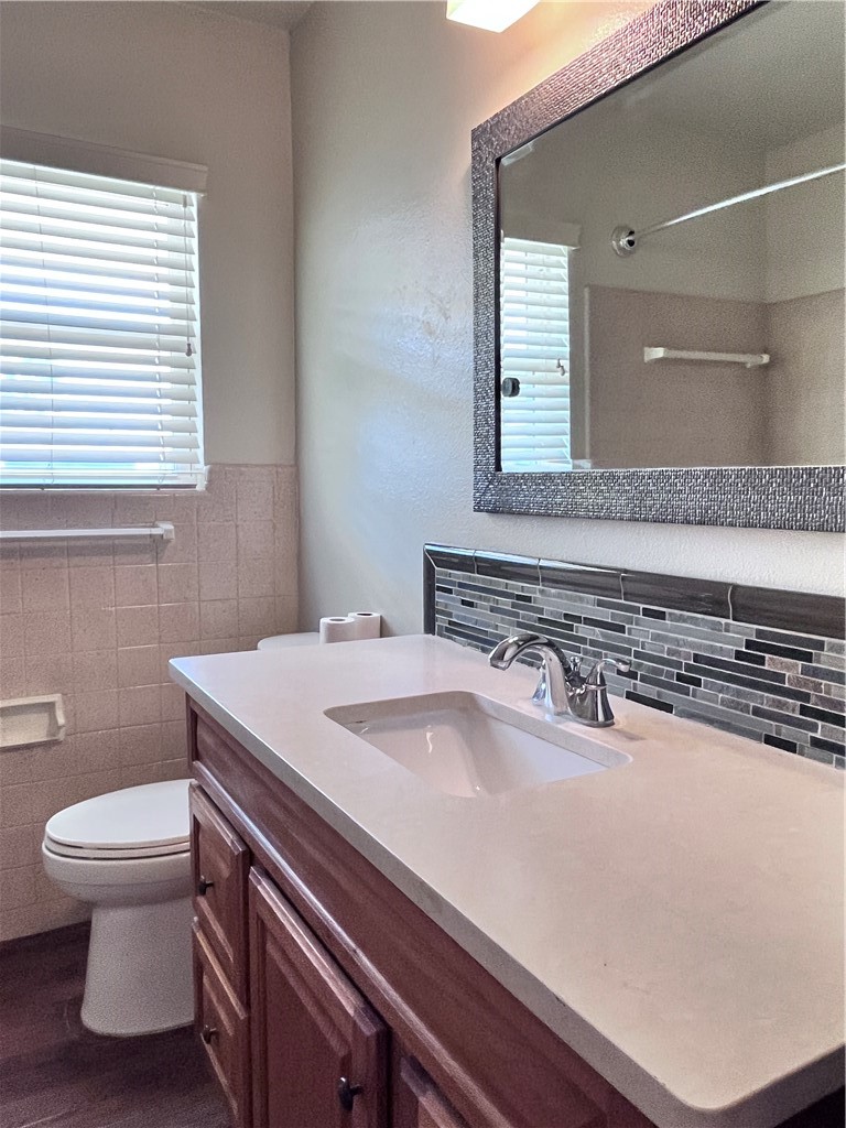 501 Dolphin Pl Property Photo 18
