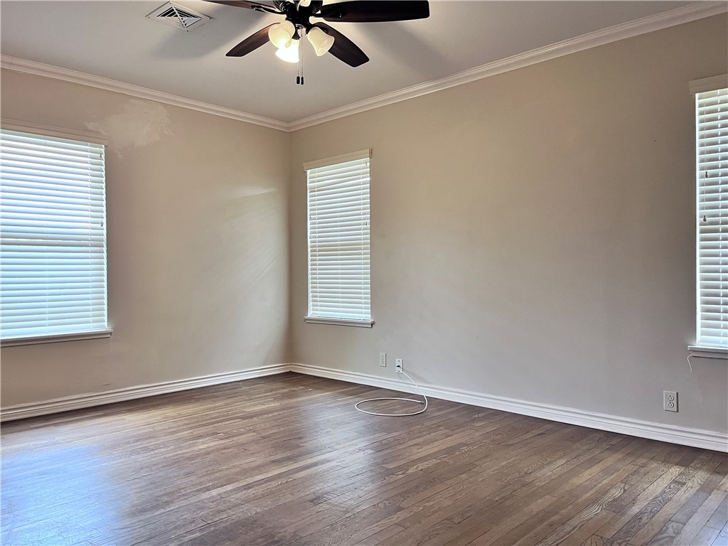 501 Dolphin Pl Property Photo 29