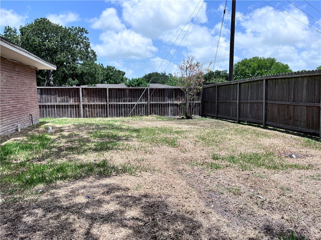 501 Dolphin Pl Property Photo 35