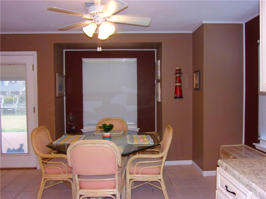 14109 Whitecap Blvd Property Photo 9