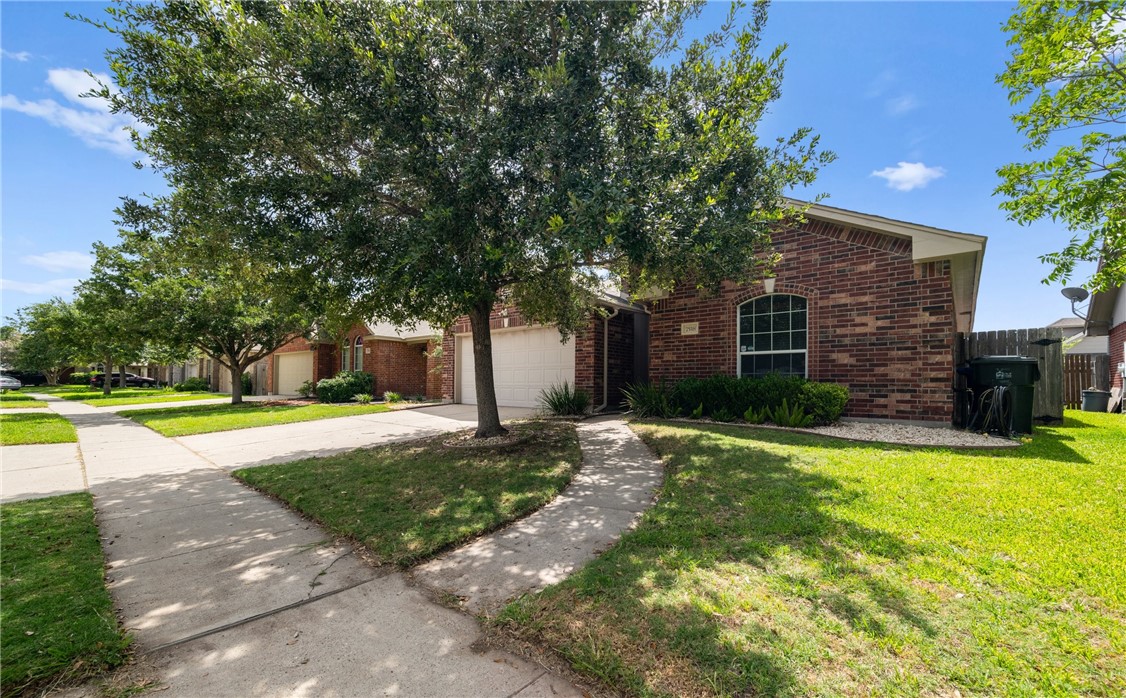 7518 Fort Griffen Dr Property Photo 1