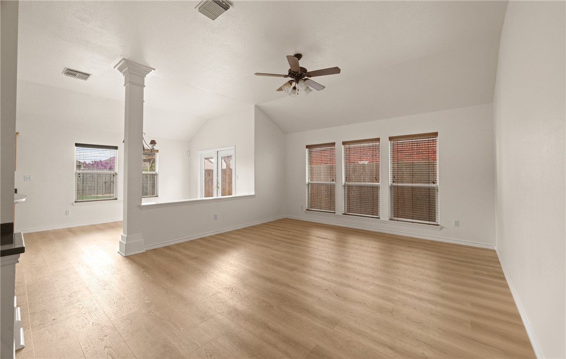 7518 Fort Griffen Dr Property Photo 2